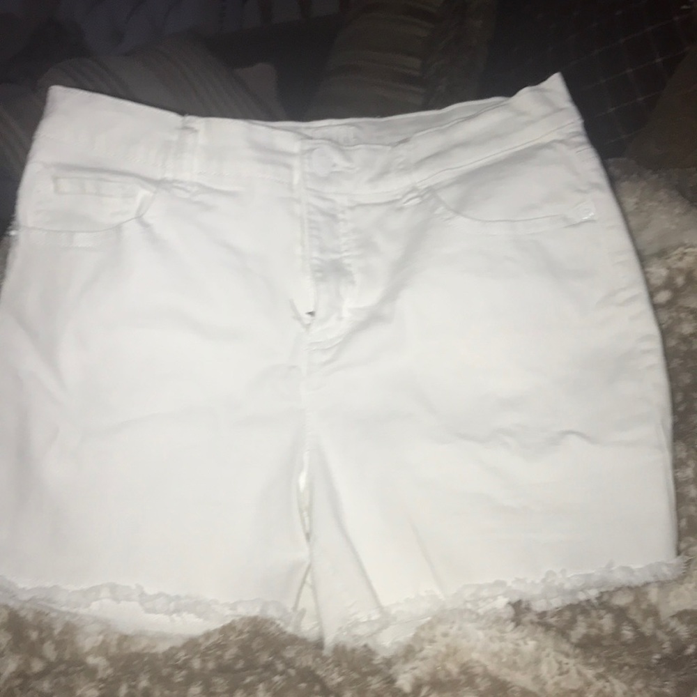 New without tags justice white shorts size 18